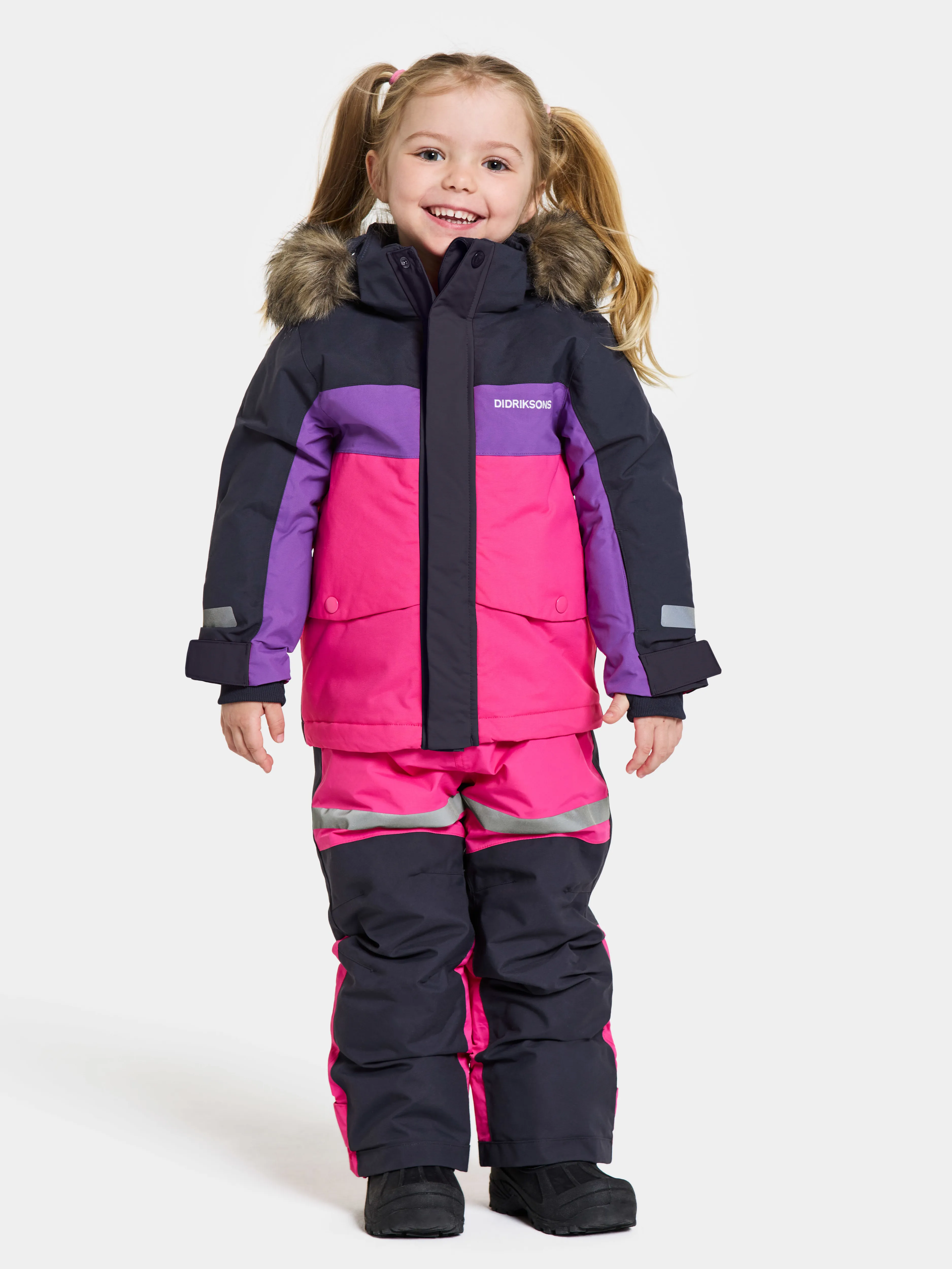 Didriksons Kids&#x27; Bjärven Parka 2 True Pink | Buy Didriksons Kids&#x27; Bjärven Parka 2 True Pink here | Outnorth