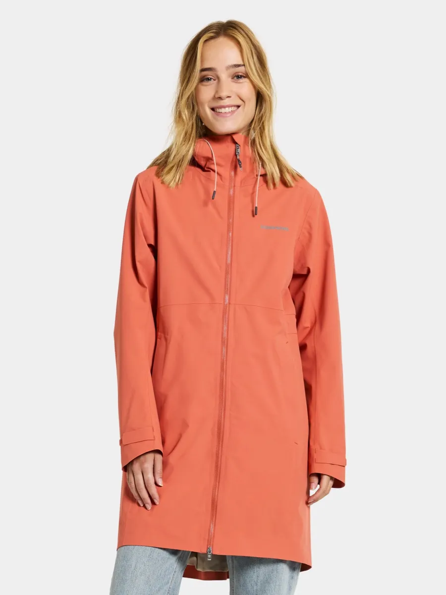 Didriksons Women&#x27;s Bea Parka 6 Brique Red | Buy Didriksons Women&#x27;s Bea Parka 6 Brique Red here | Outnorth