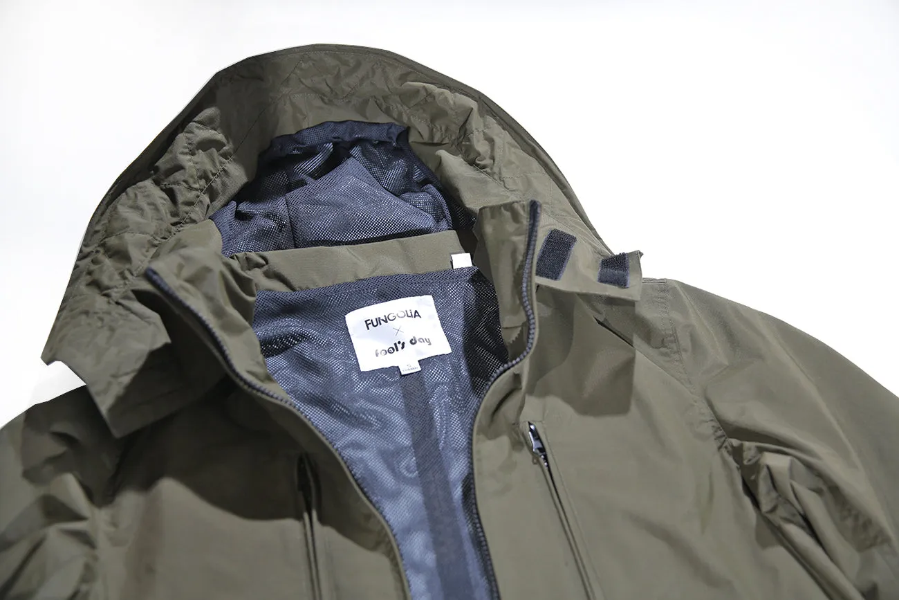 <A 000a001y7f> Fungolia Parka Jacket (Military Green/Navy blue)