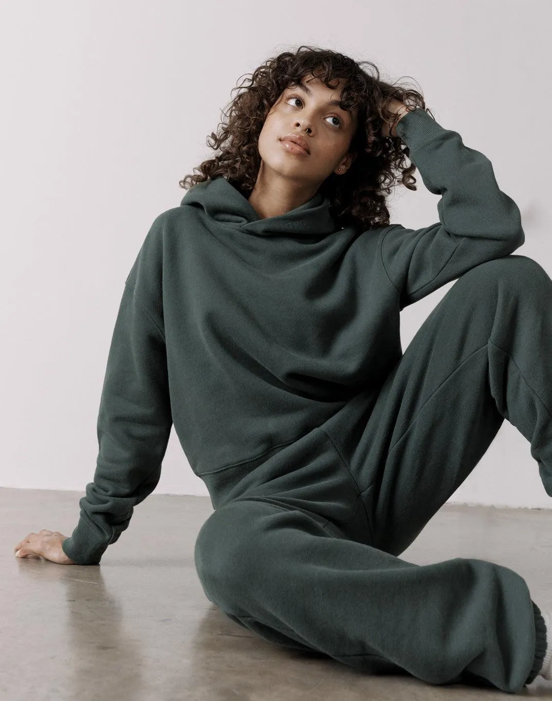 The Womens Pullover Crop Hoodie in Earth Green